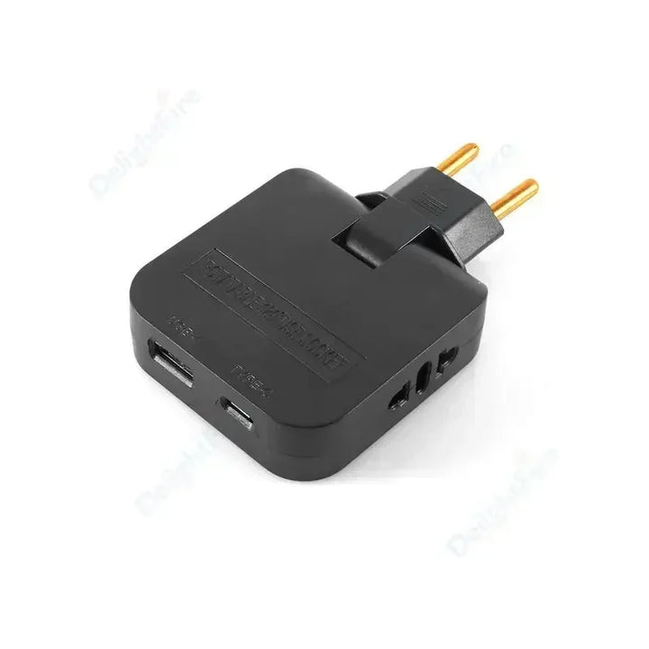 Adaptador de Tomada 4 em 1 com USB e Tipo C – Plug Europeu Giratório 180° | Extensor de Energia para Viagem e Uso Doméstico