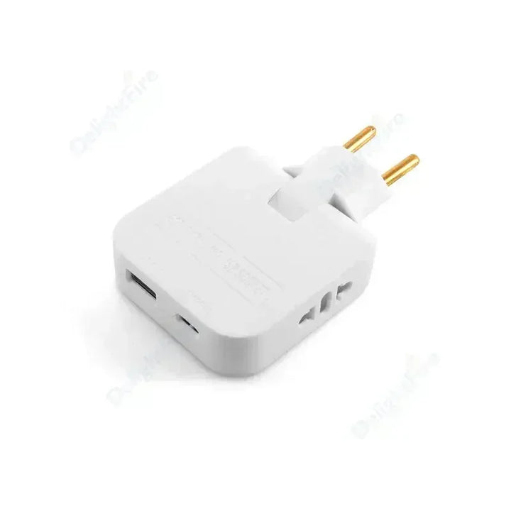 Adaptador de Tomada 4 em 1 com USB e Tipo C – Plug Europeu Giratório 180° | Extensor de Energia para Viagem e Uso Doméstico