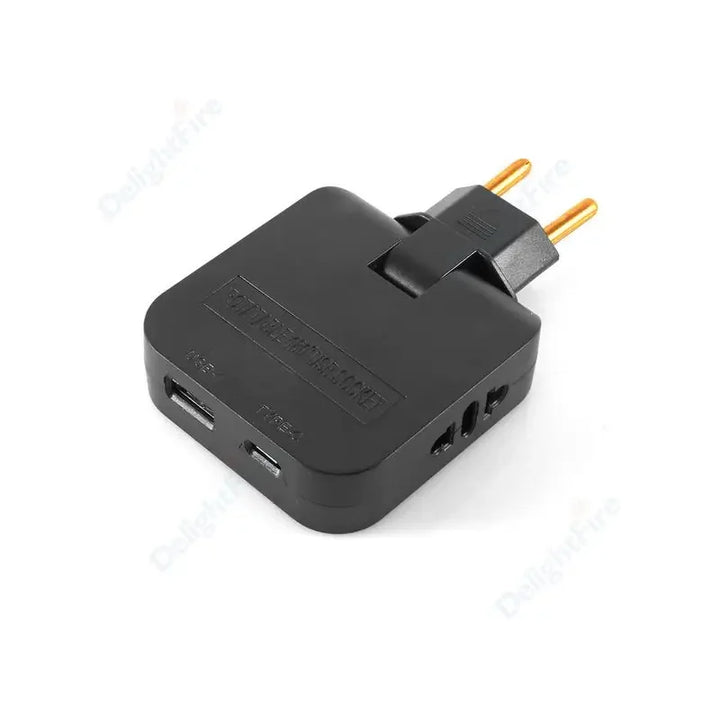Adaptador de Tomada 4 em 1 com USB e Tipo C – Plug Europeu Giratório 180° | Extensor de Energia para Viagem e Uso Doméstico