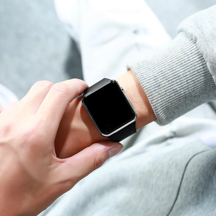 Relógio Digital LED Unissexo com Pulseira de Silicone – Estilo Desportivo e Casual