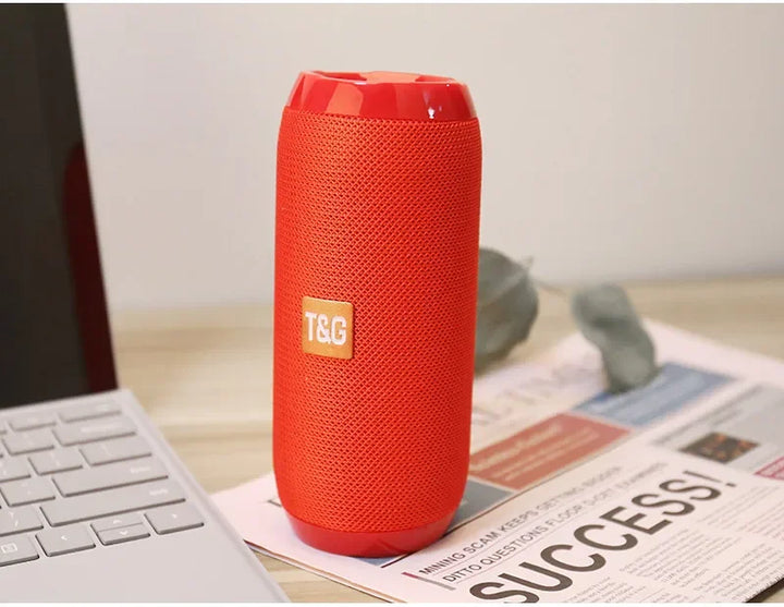 Coluna Bluetooth T&G Portátil | À Prova de Água com Subwoofer Potente, Rádio FM e 10h de Autonomia