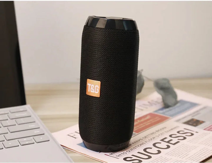 Coluna Bluetooth T&G Portátil | À Prova de Água com Subwoofer Potente, Rádio FM e 10h de Autonomia